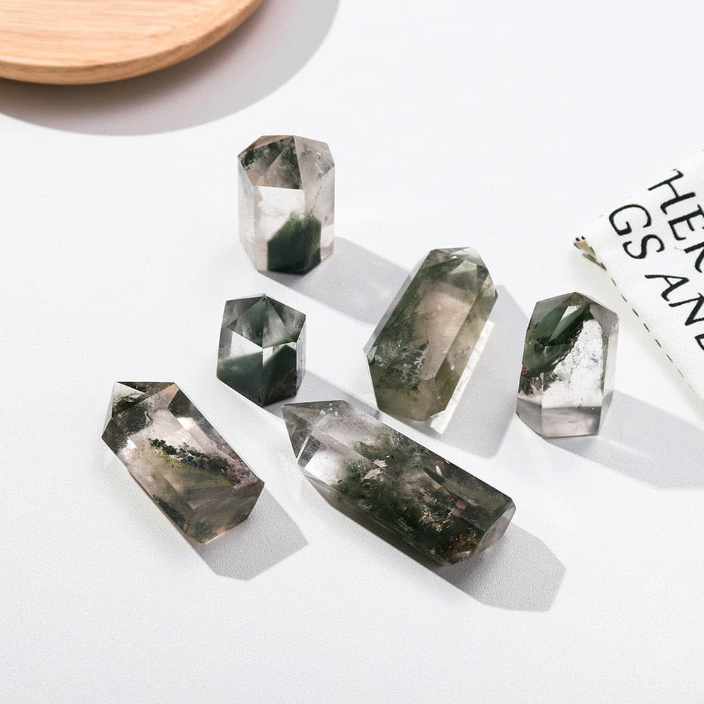 GREEN CHLORITE PHANTOM QUARTZ - URBAN VAYA